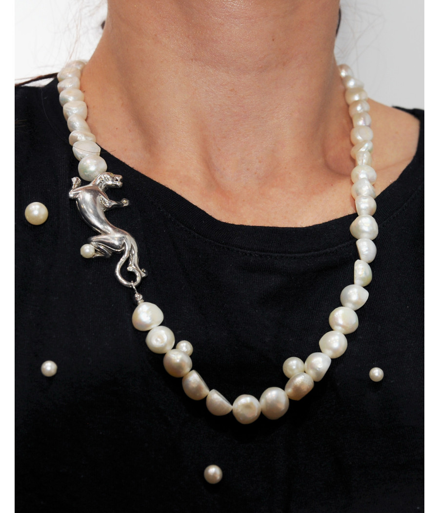 Alia for You freshwater pearl necklace with 925 sterling silver panther